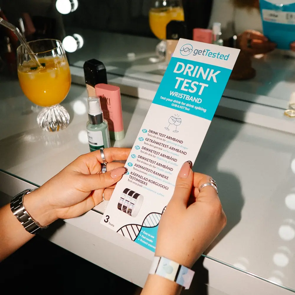 hero swiper big card